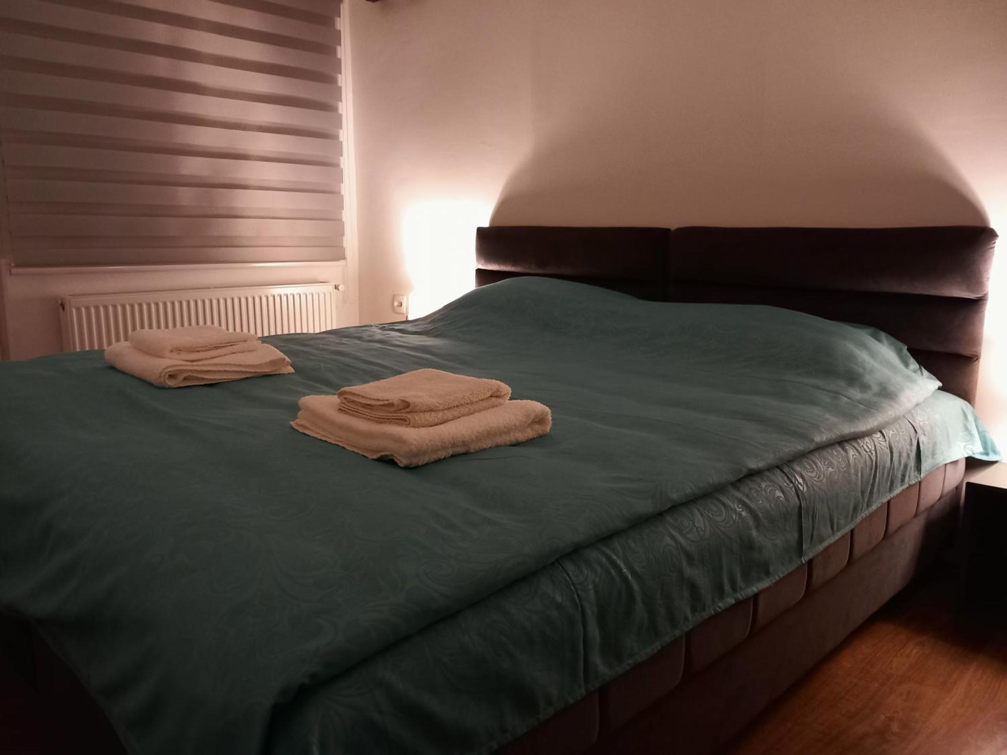 Cosic Apartment *