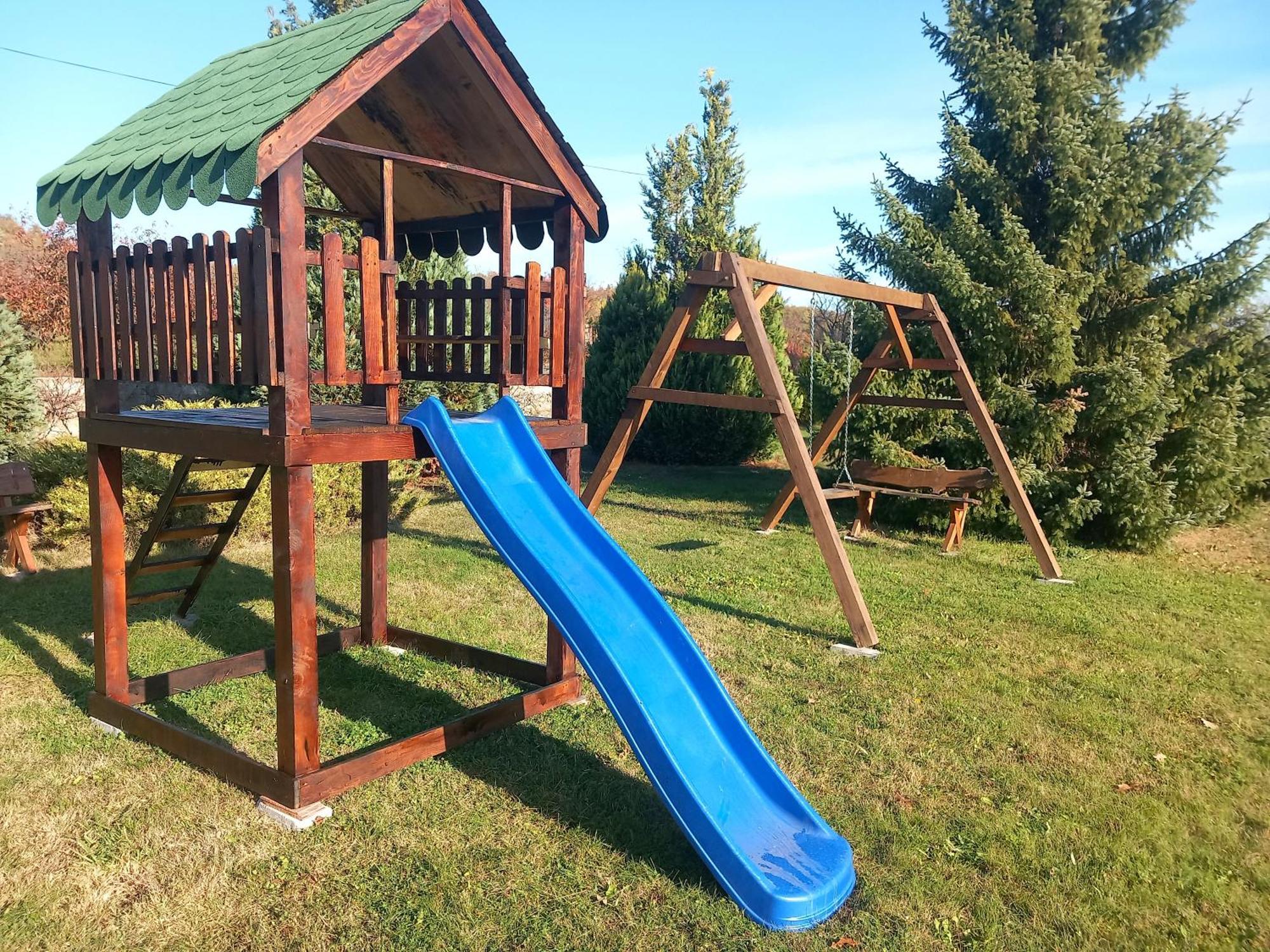 Cosic Apartment Kursumlija